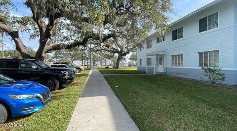 A home in Daytona Beach