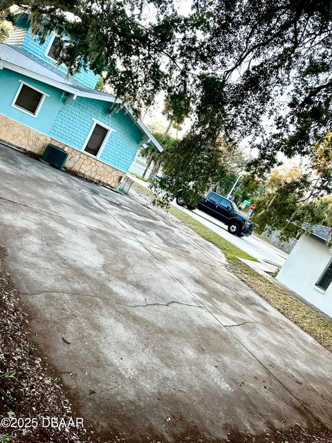 A home in Daytona Beach