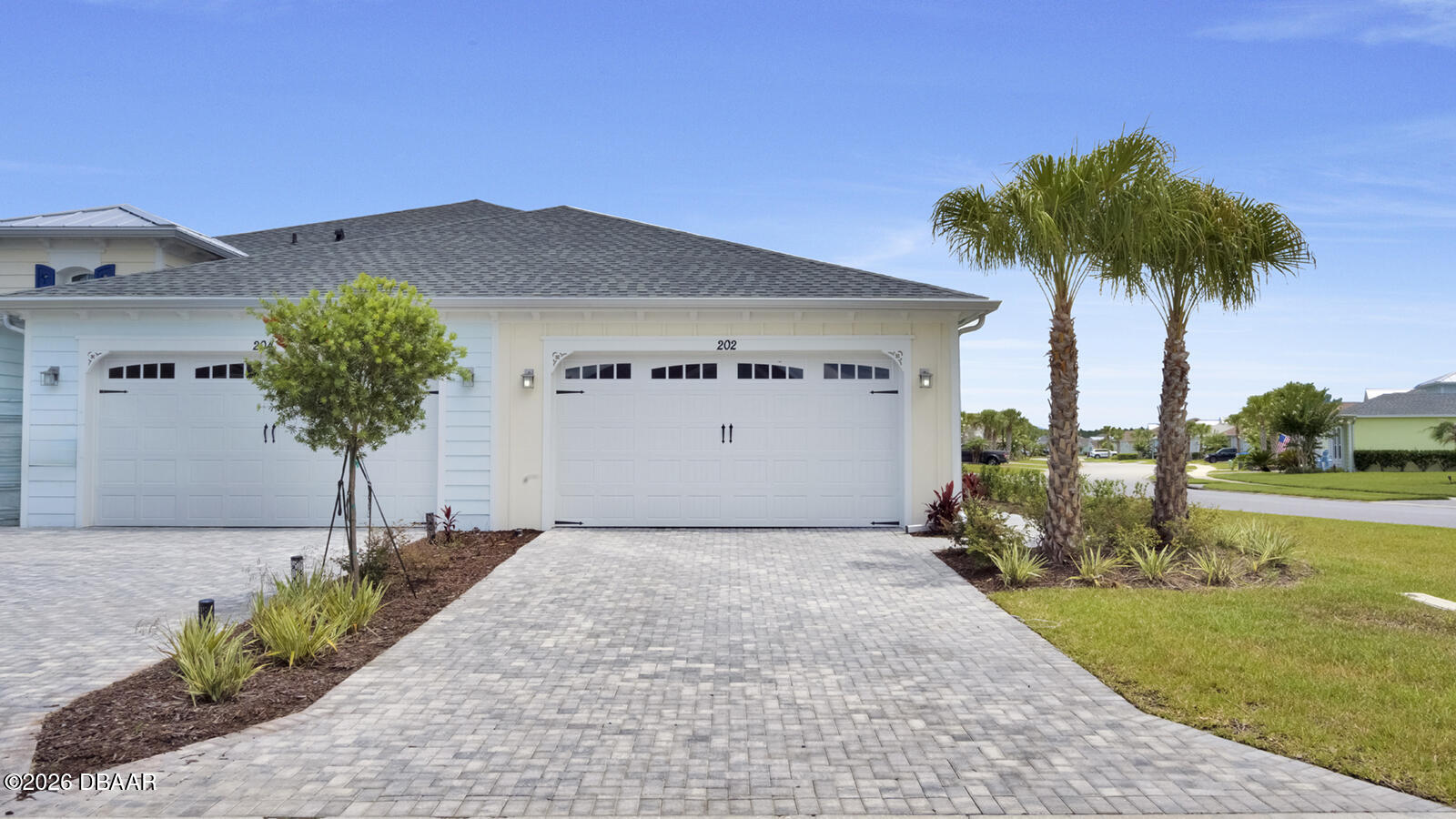 Photo 1 of 25 — 202 Summertime Place, Daytona Beach, FL 32124
