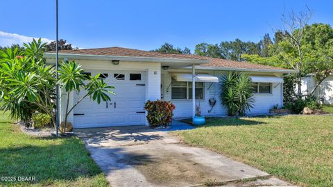 11 Swan Avenue New Smyrna Beach FL 32168