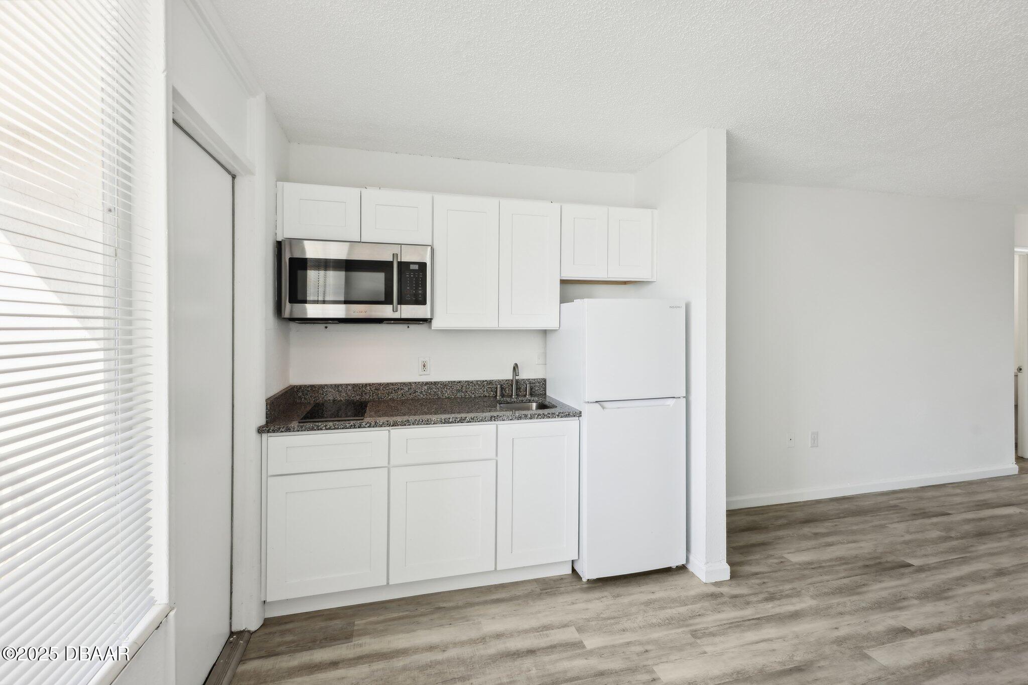 935 S Atlantic Avenue 302
