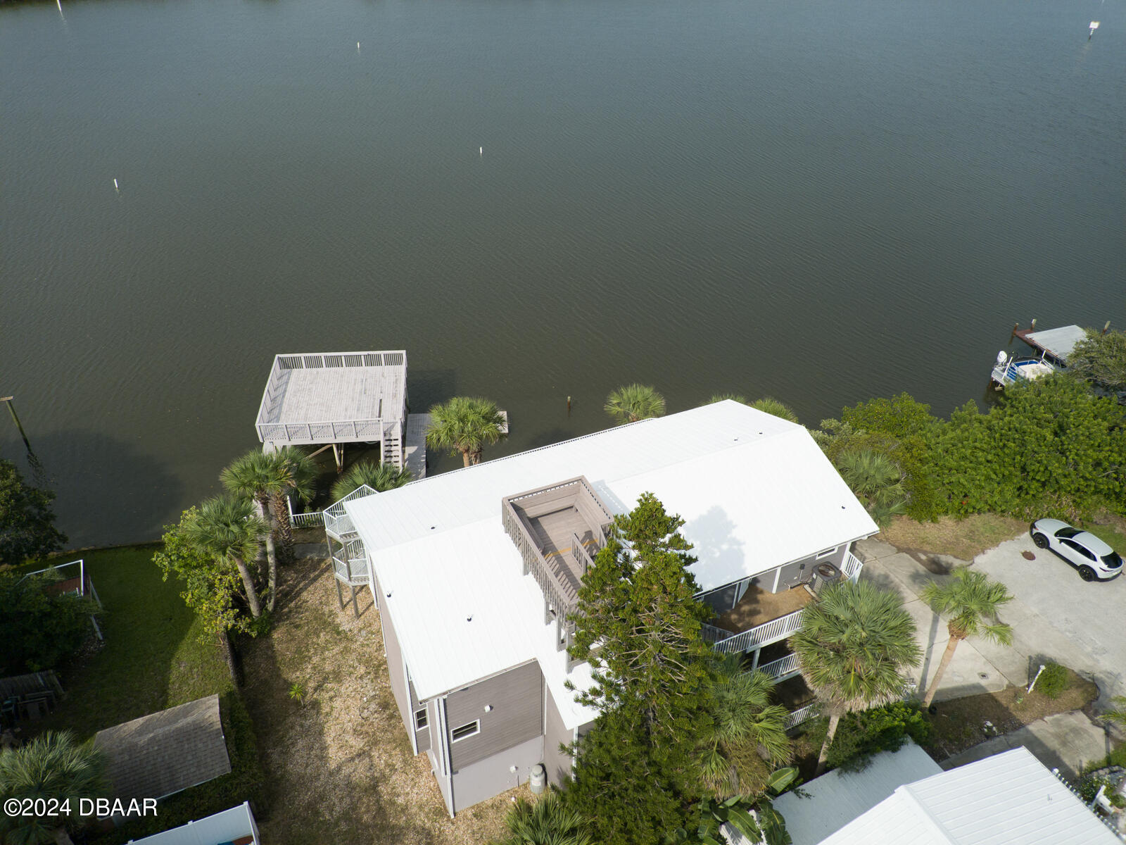 824 Eel Avenue