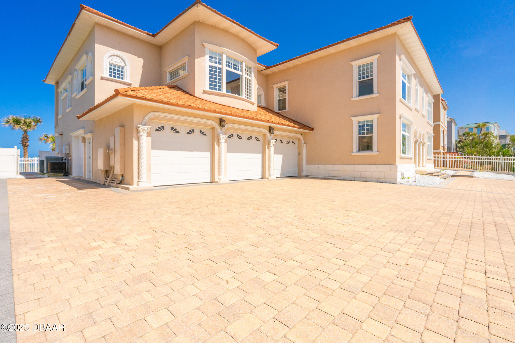 33 OCEAN SHORE Boulevard