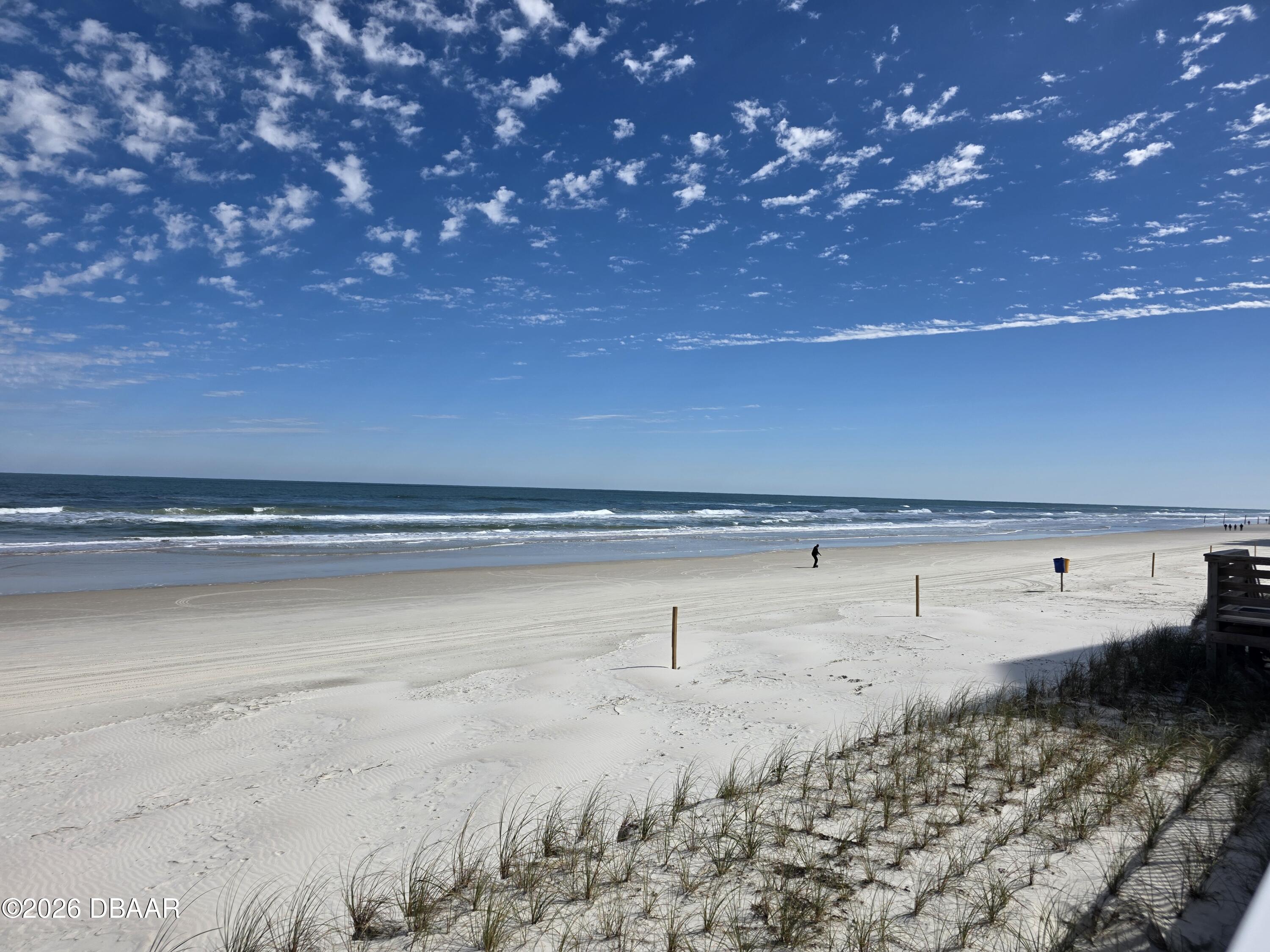 3727 S Atlantic Avenue