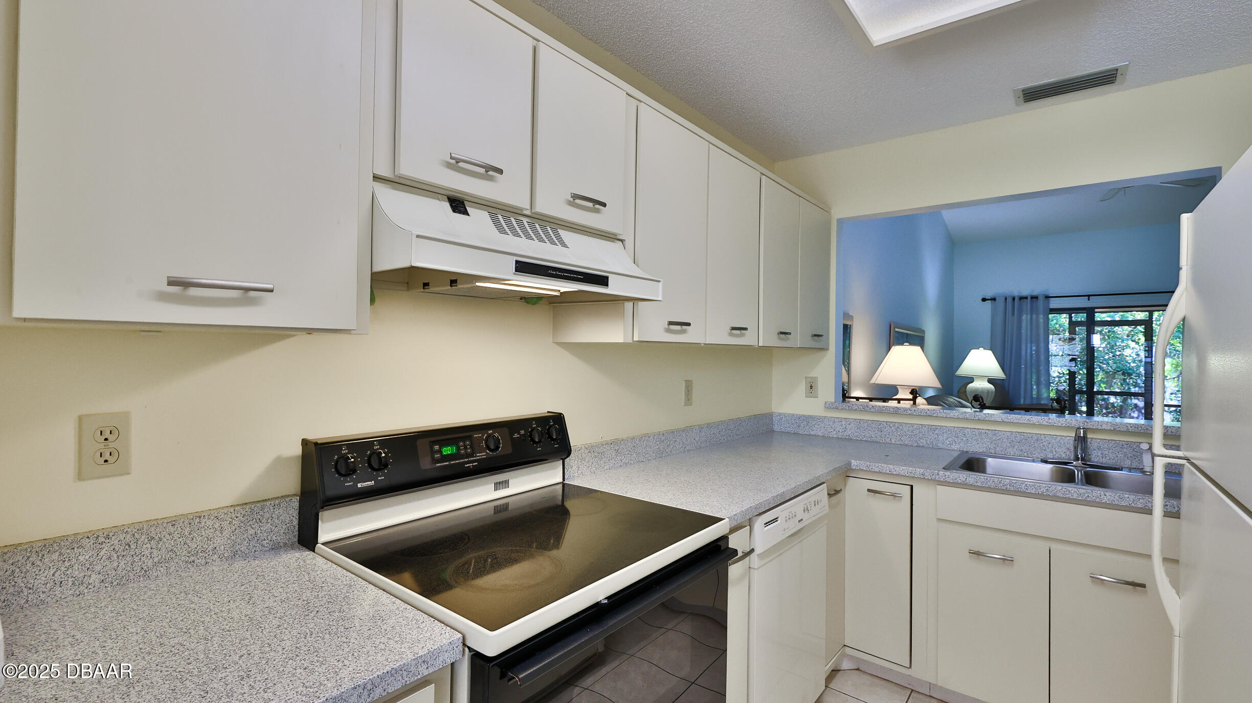 2012 Cornell Place
