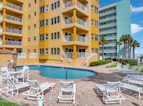 A home in New Smyrna Beach