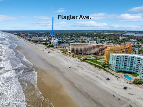 A home in New Smyrna Beach
