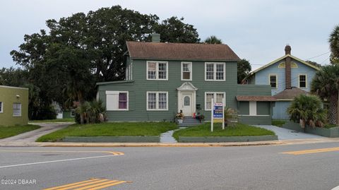 A home in Daytona Beach