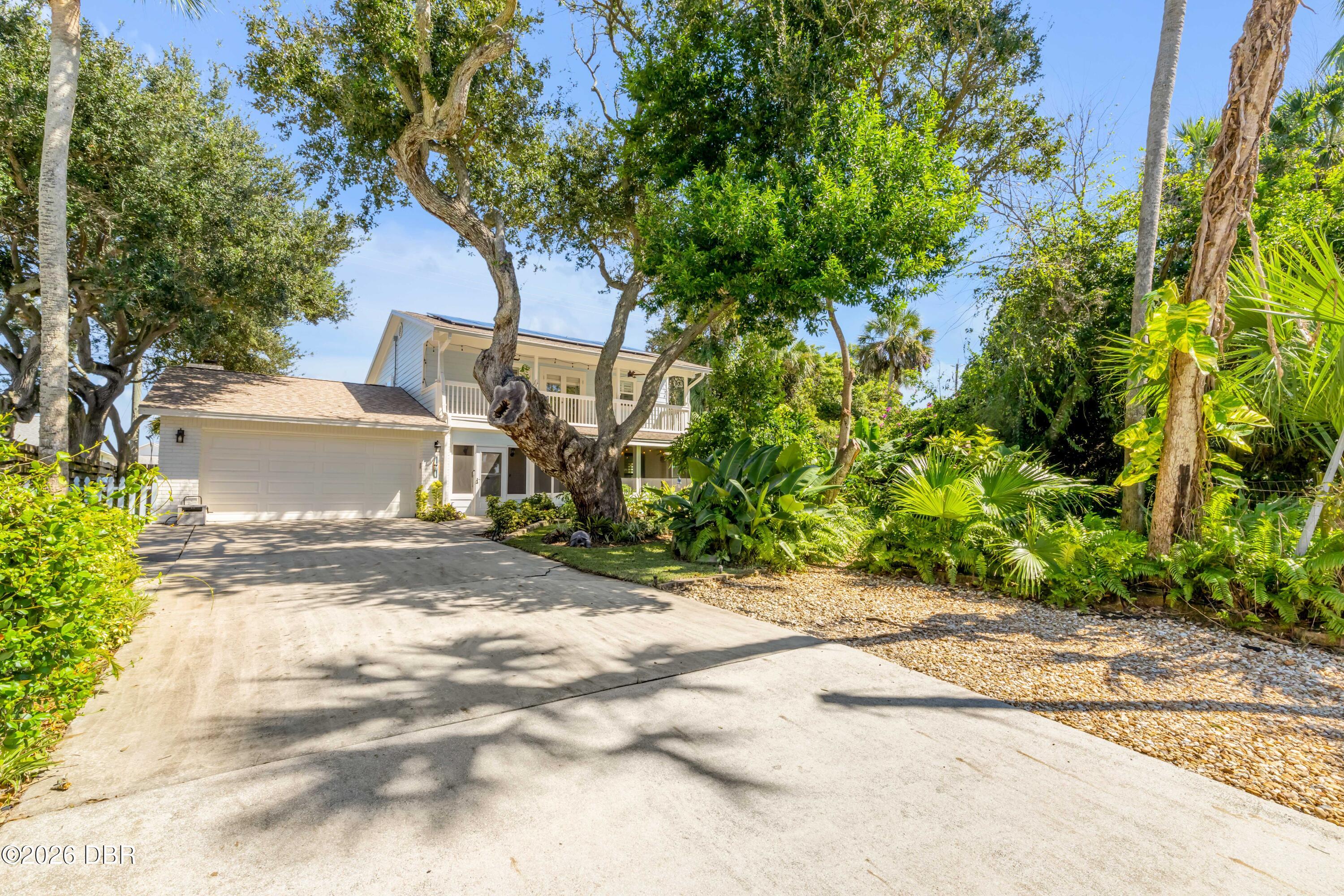 7 Oak Tree Drive