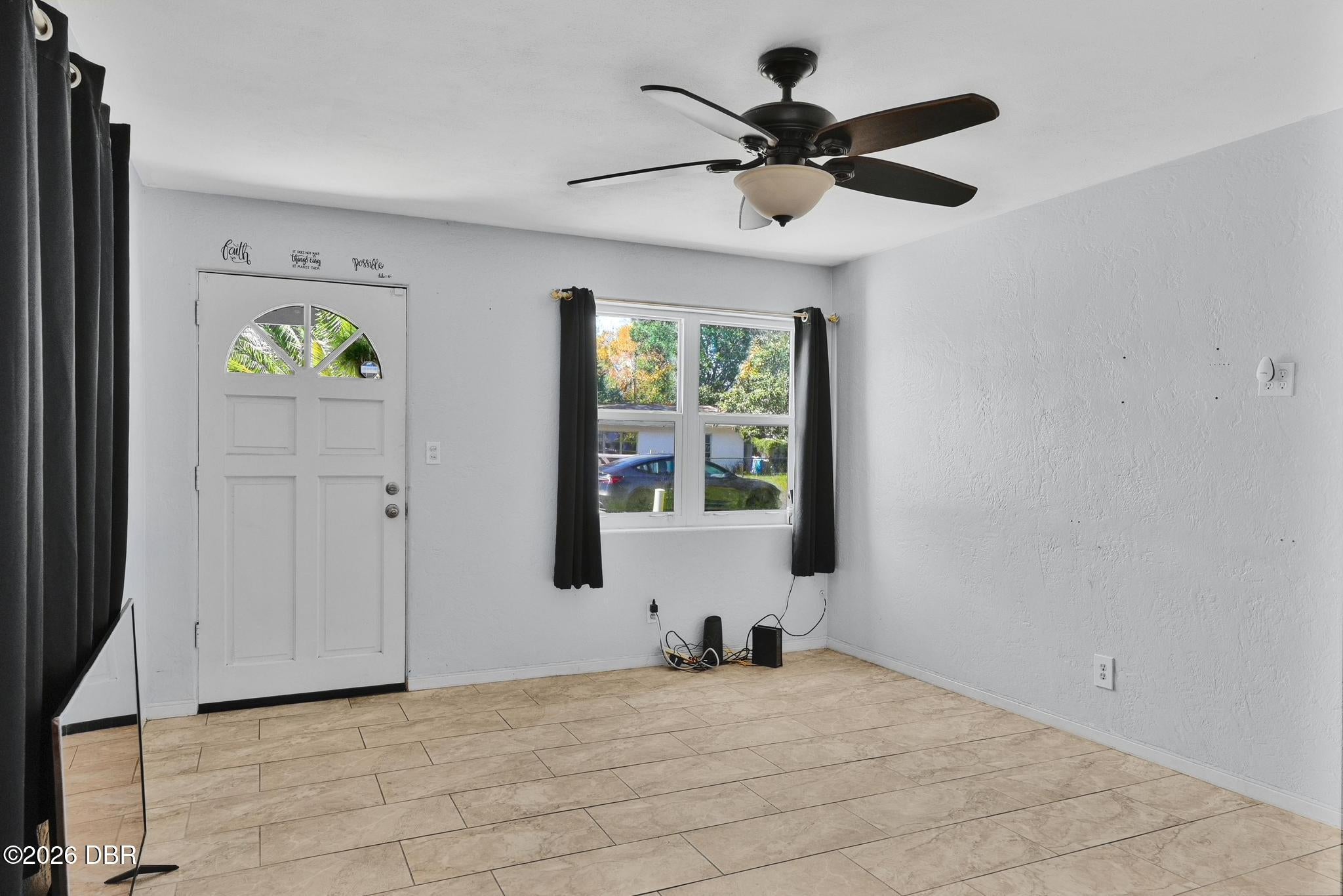 122 Palm Drive
