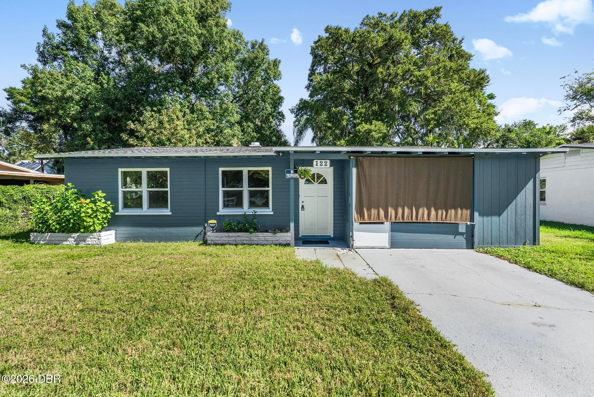 122 Palm Drive