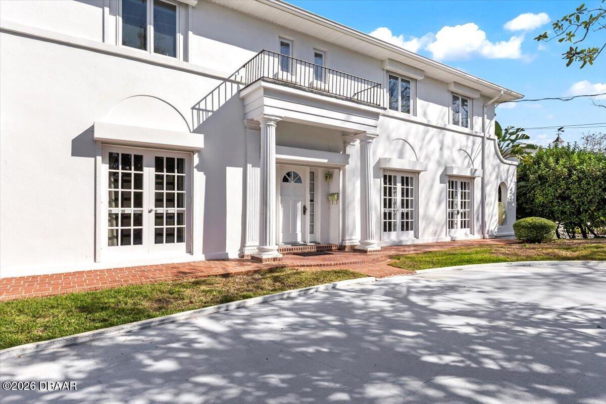 1428 N Halifax Avenue