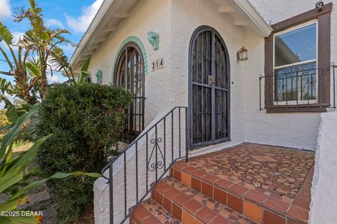 A home in Daytona Beach