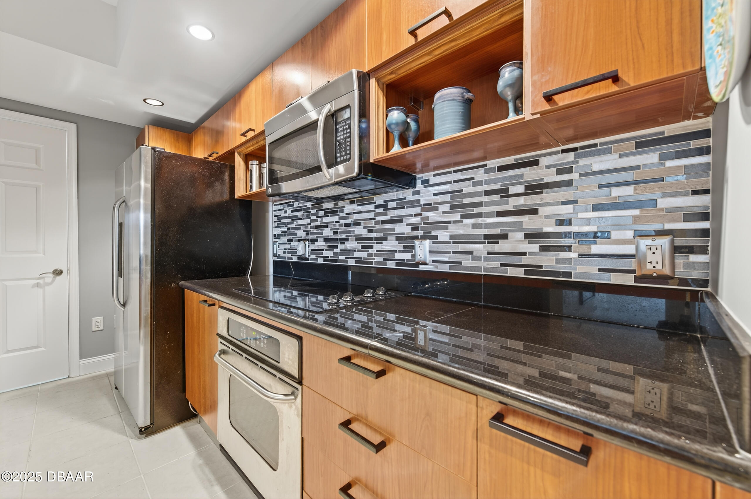 231 Riverside Drive 307