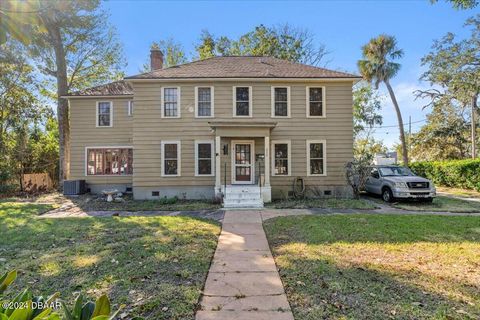 A home in Daytona Beach