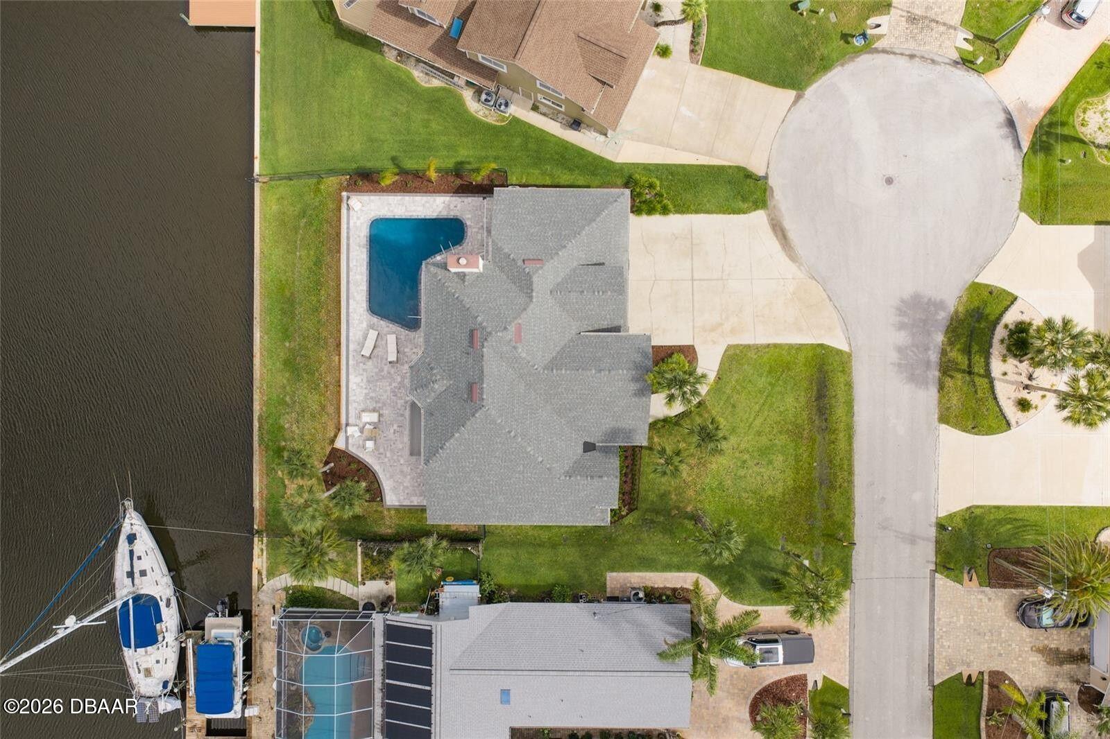 7 Chinook Court