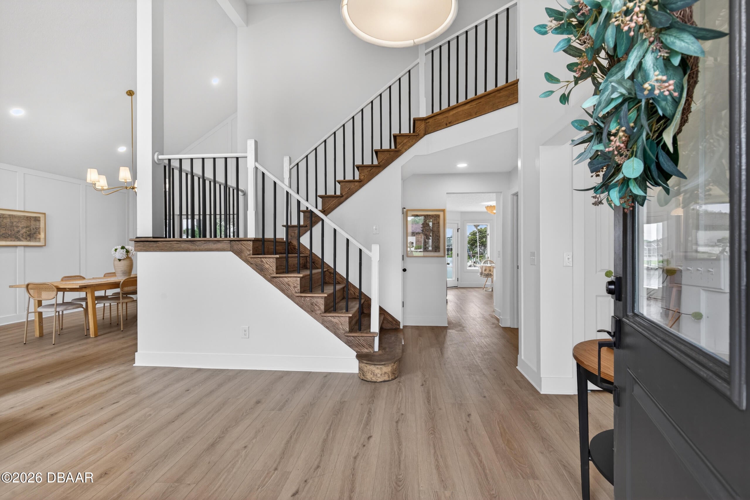 7 Chinook Court