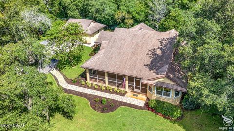 A home in DeLand