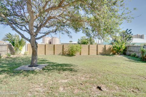 A home in Daytona Beach