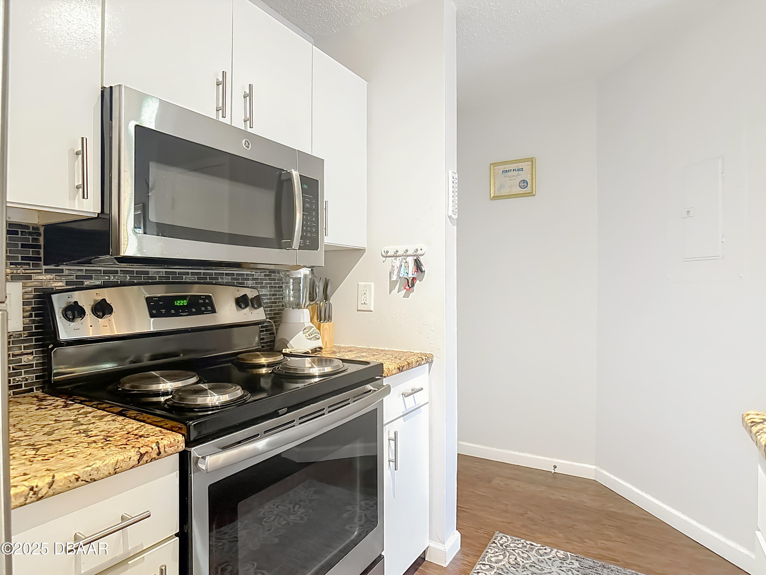 1401 S Palmetto Avenue