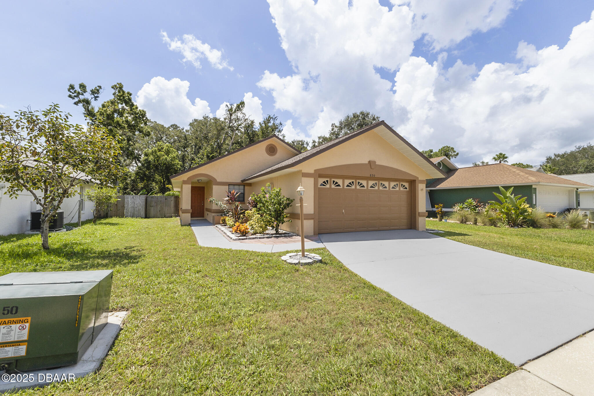 830 Lakeland Drive