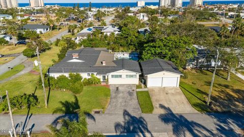 A home in Daytona Beach