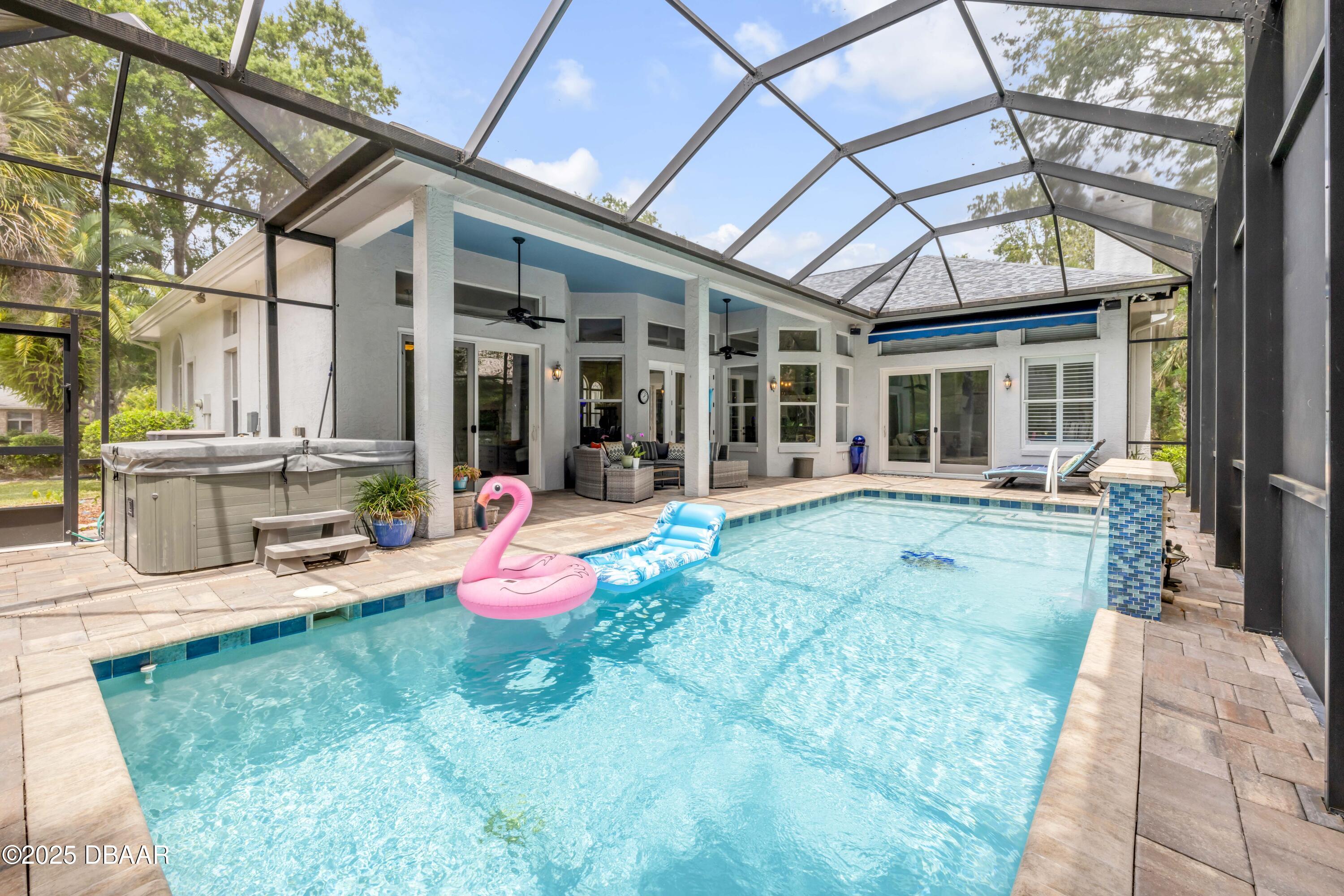 6 Laurel Oak Place