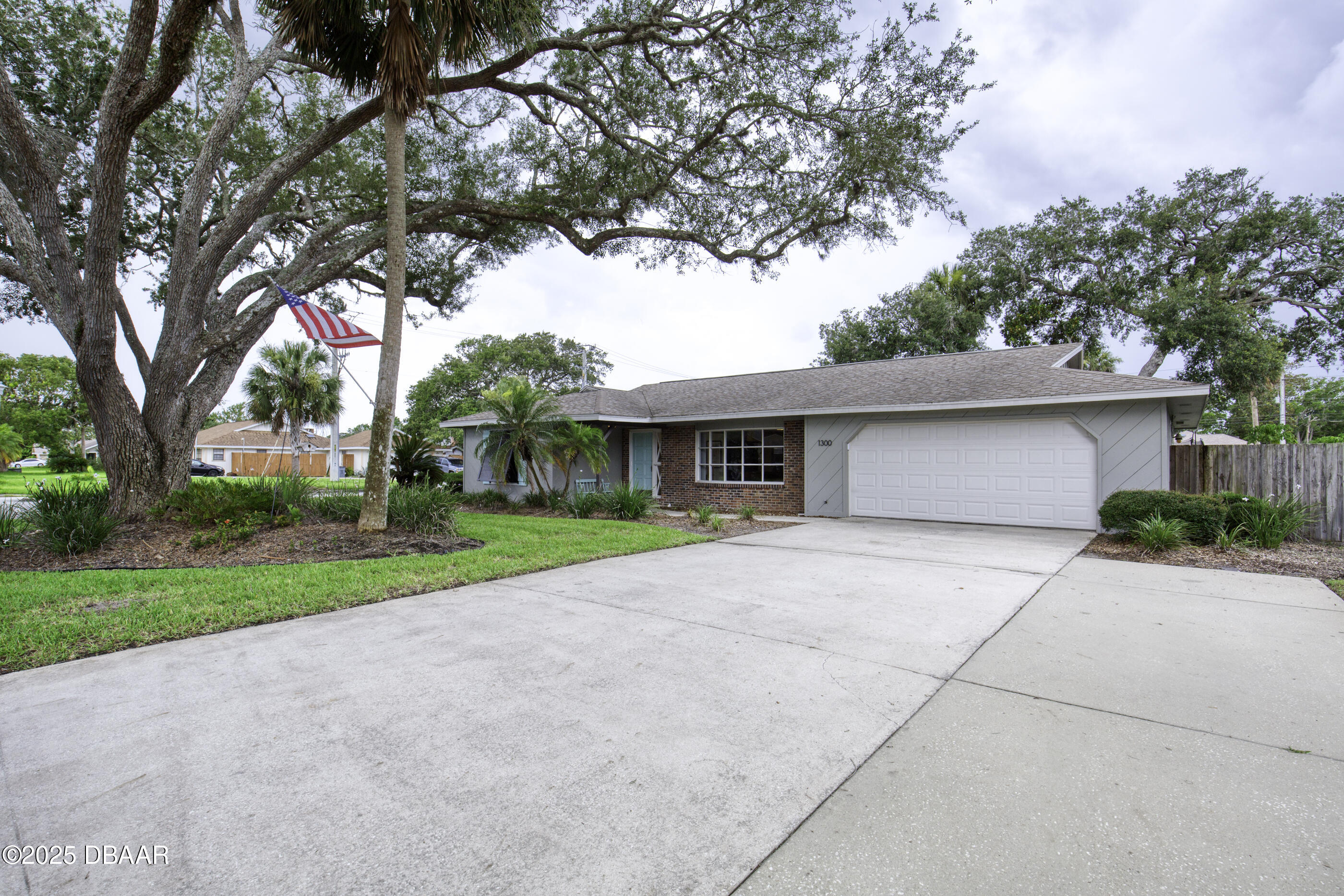 1300 Oak Forest Drive