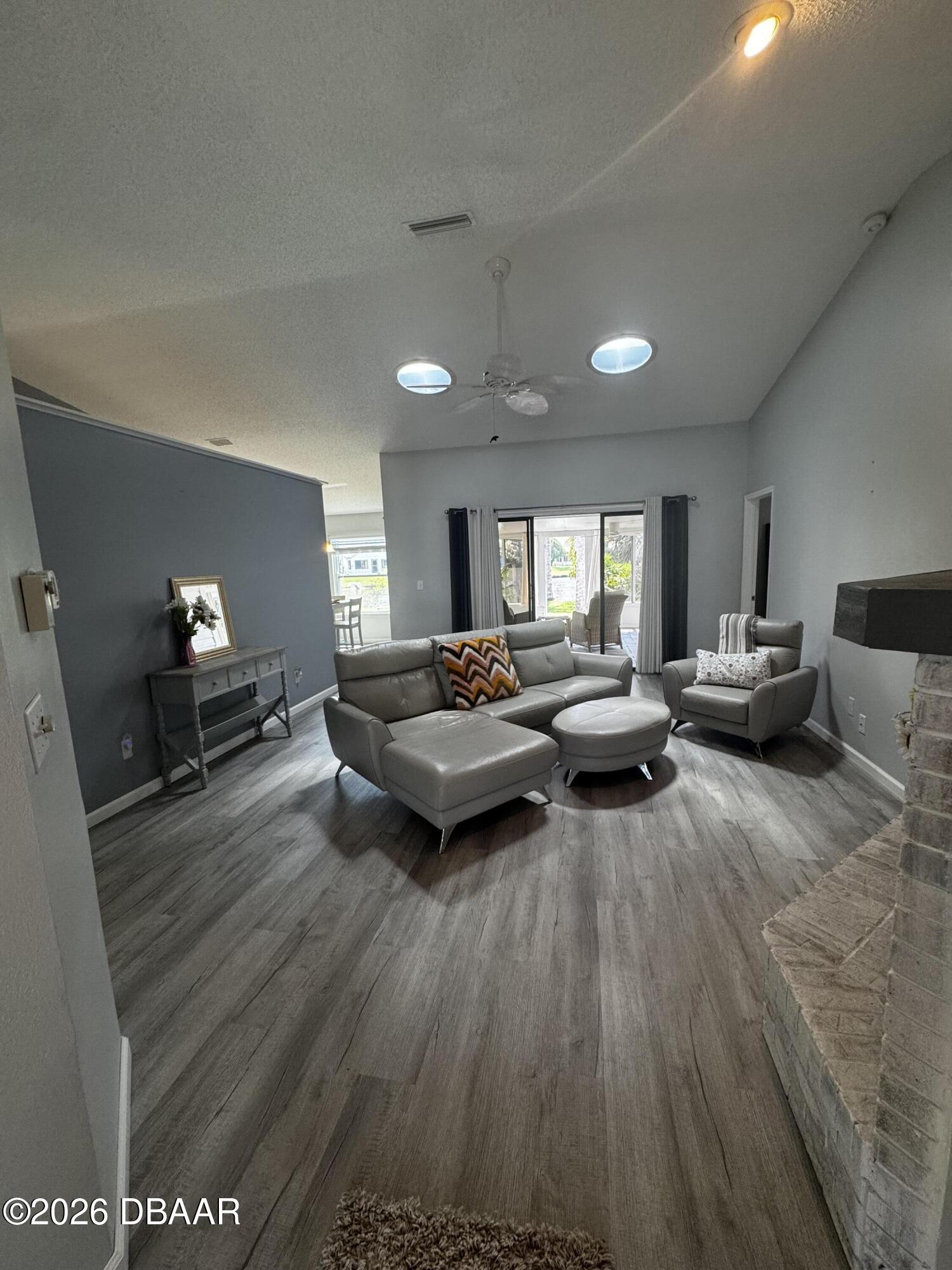 731 Pine Shores Circle