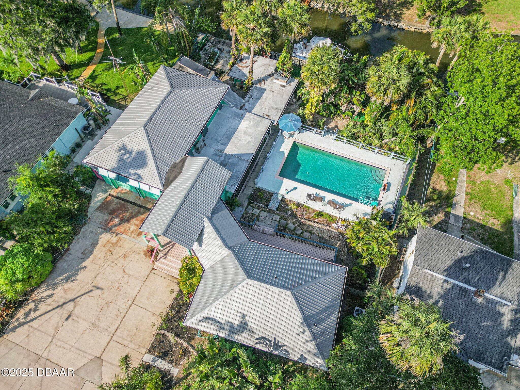 61 E Bayshore Drive