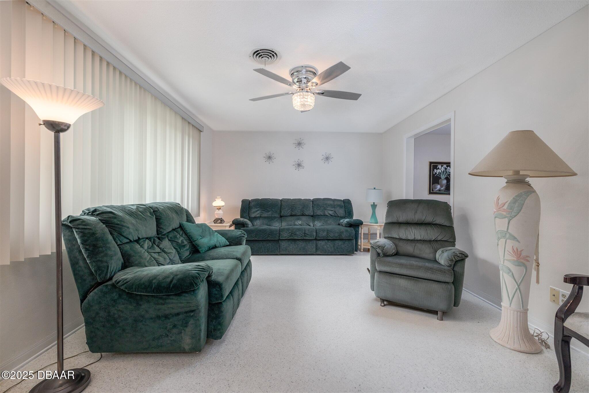 2329 Oriole Lane