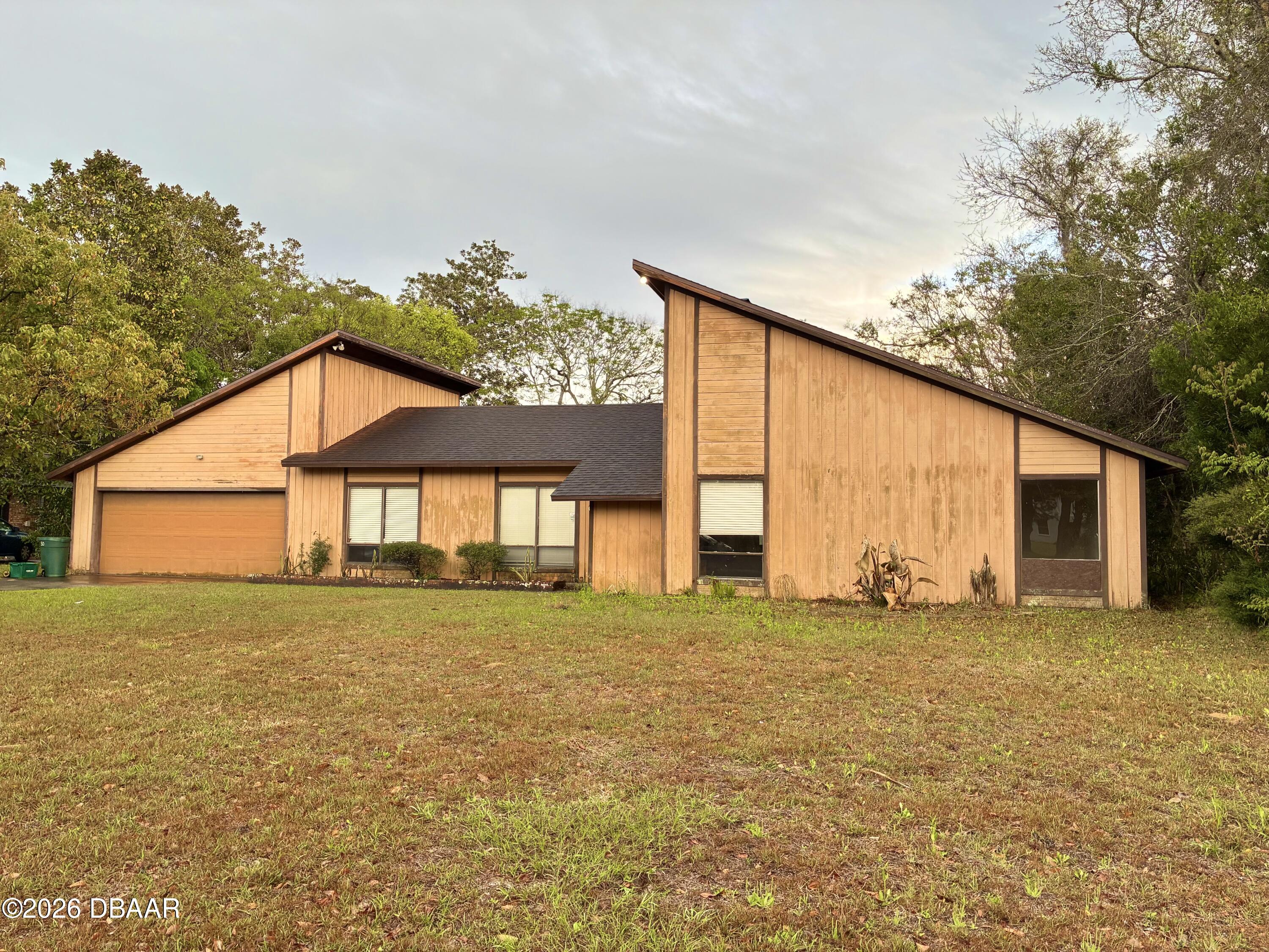 80 S St Andrews Drive