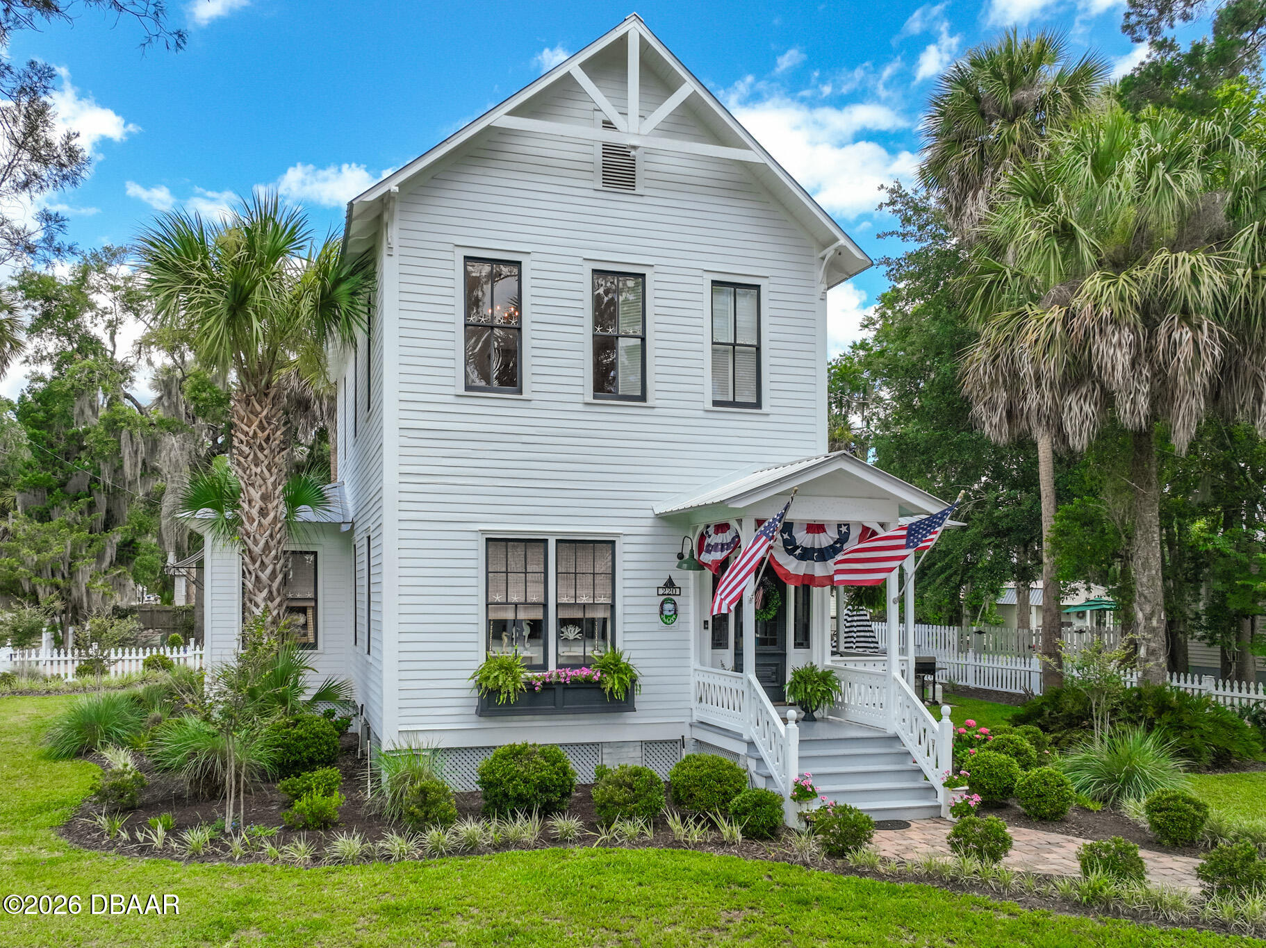 220_S_4th_St_Photos-6
