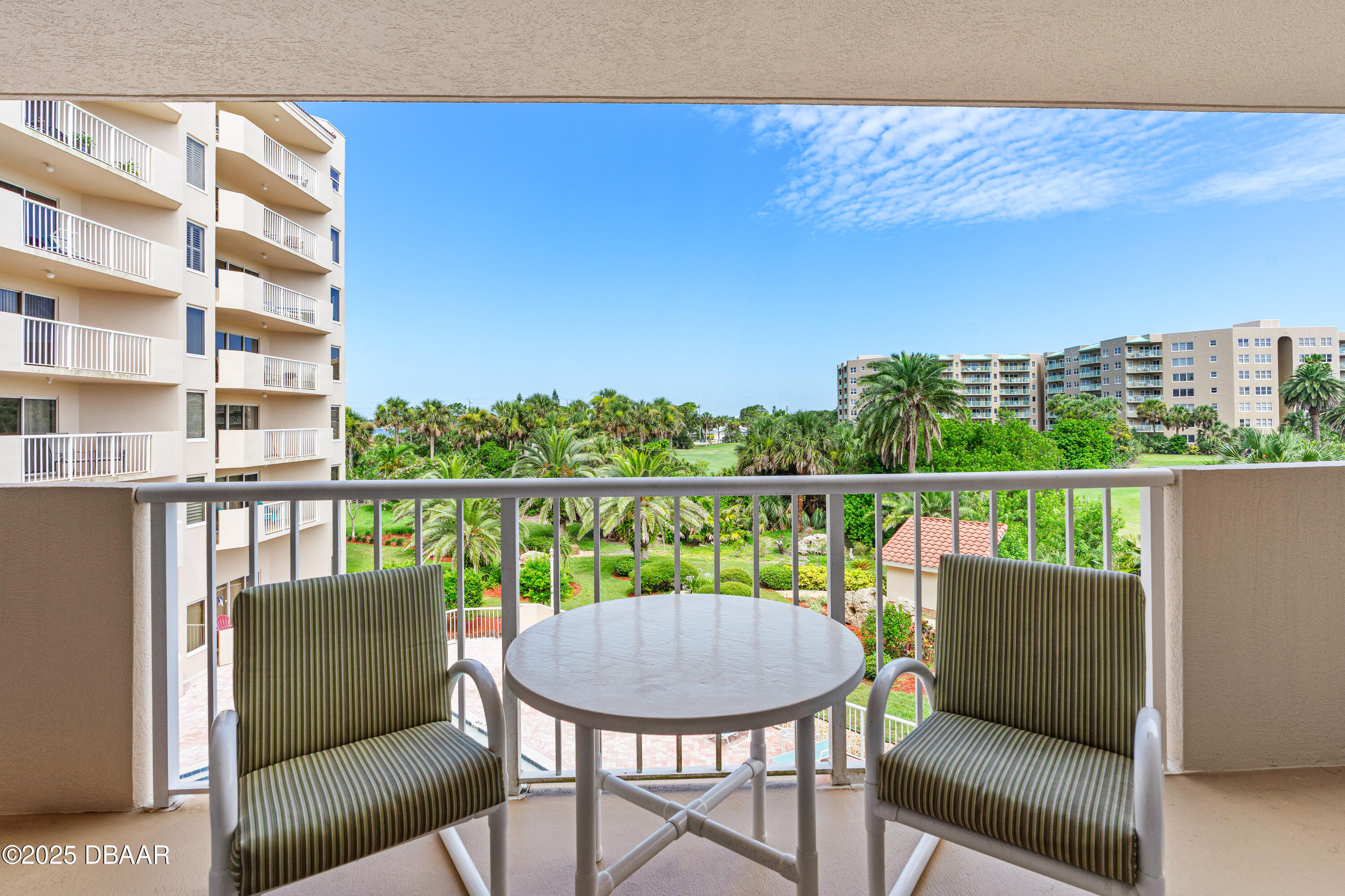 3 Oceans West Boulevard 3A7