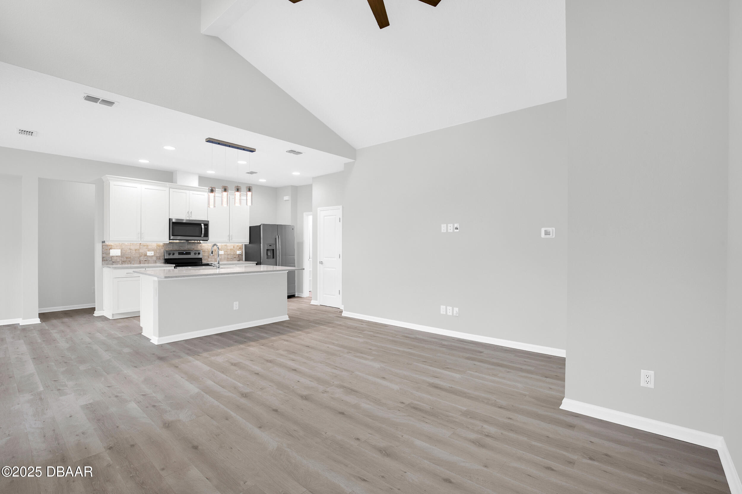 472 Landshark Boulevard