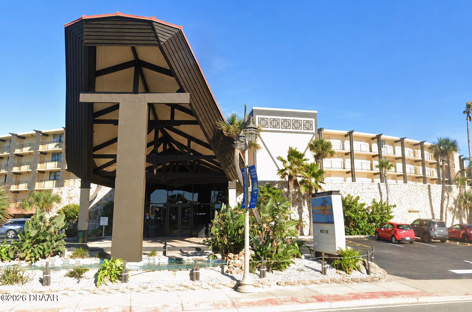 Photo 1 of 20 — 2301 S Atlantic Avenue Unit 433, Daytona Beach Shores, FL 32118