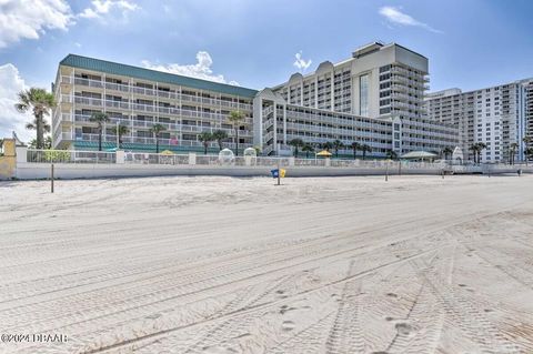 A home in Daytona Beach