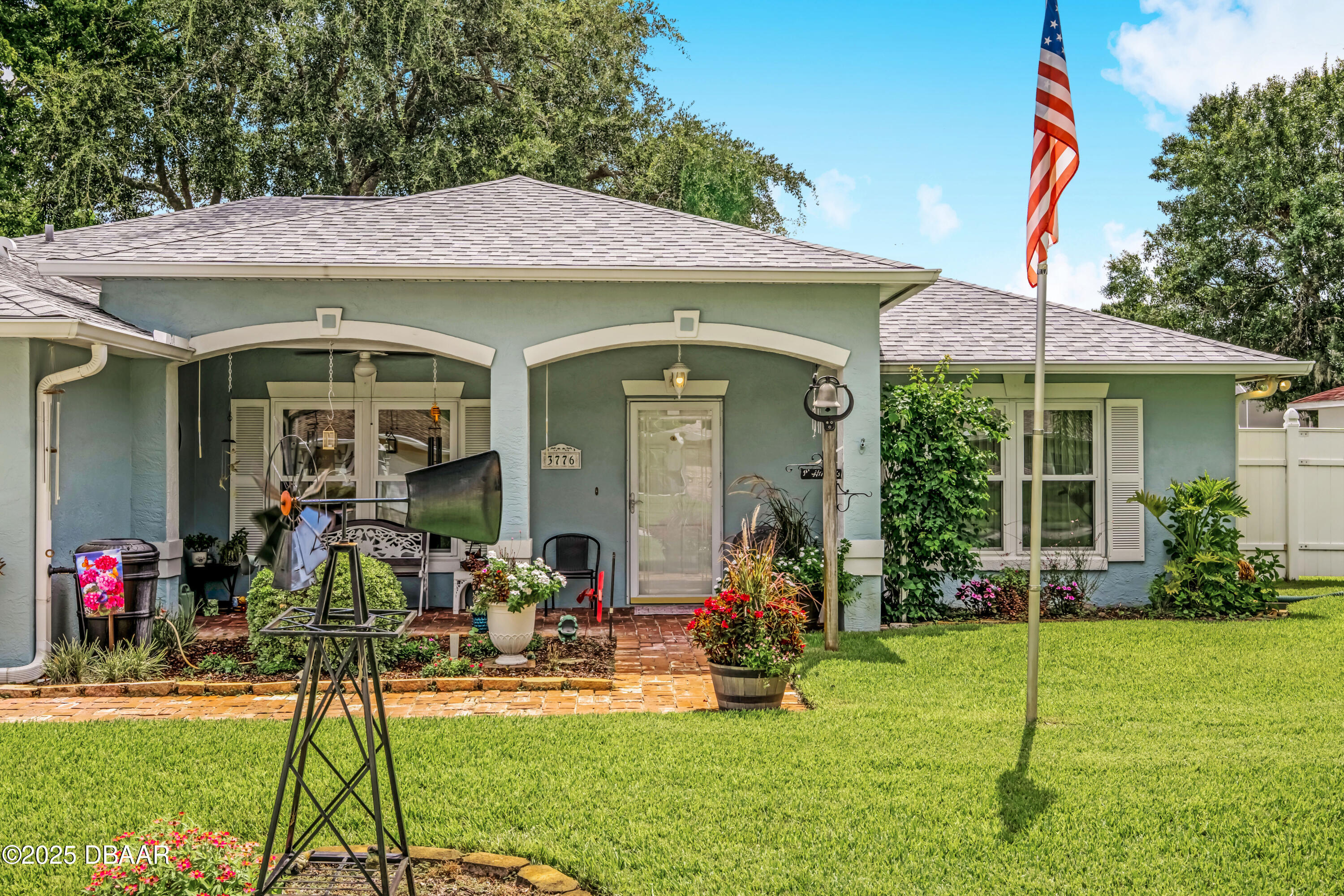 3776 Grove View Lane