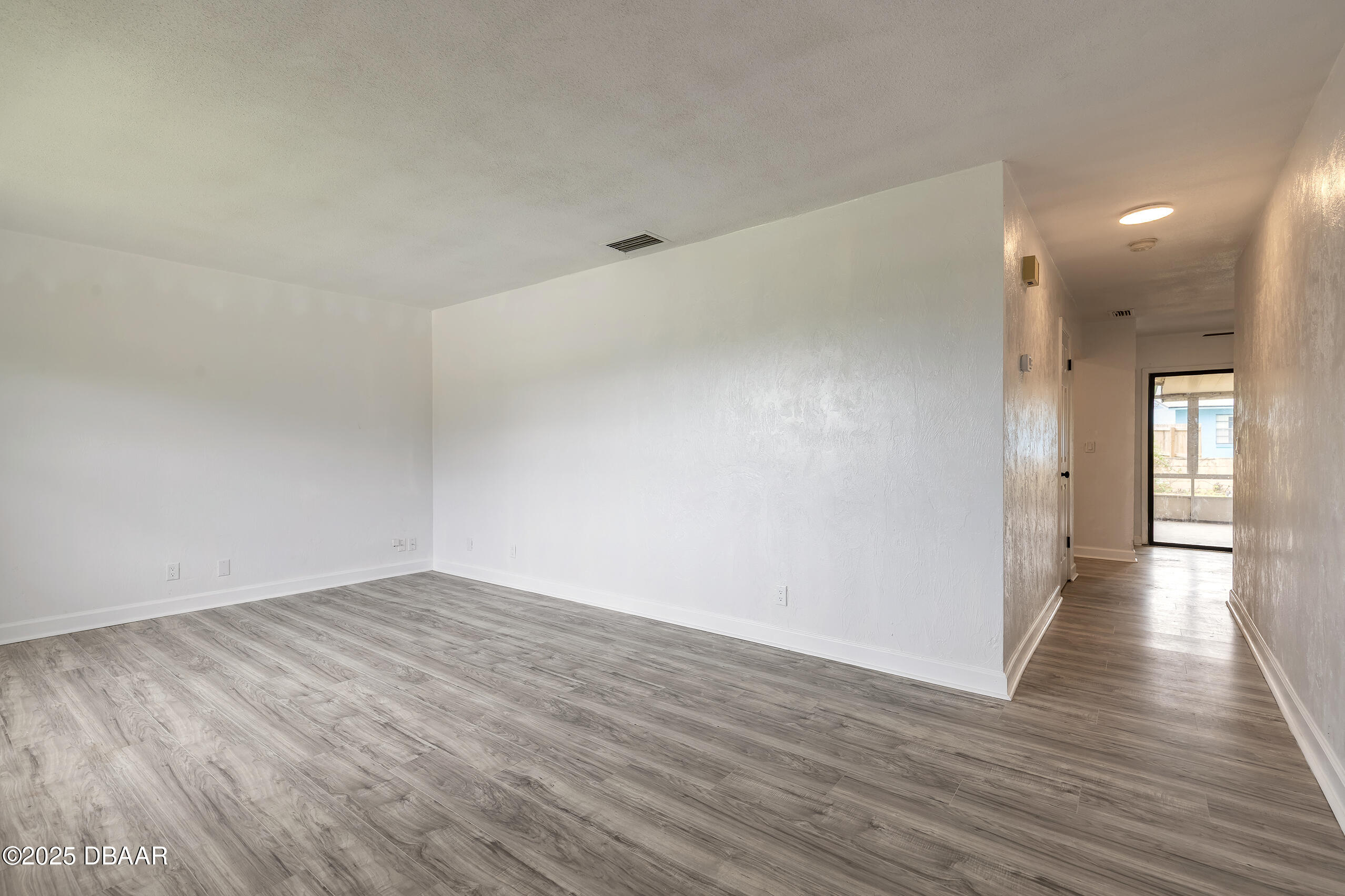 1316 Point Court