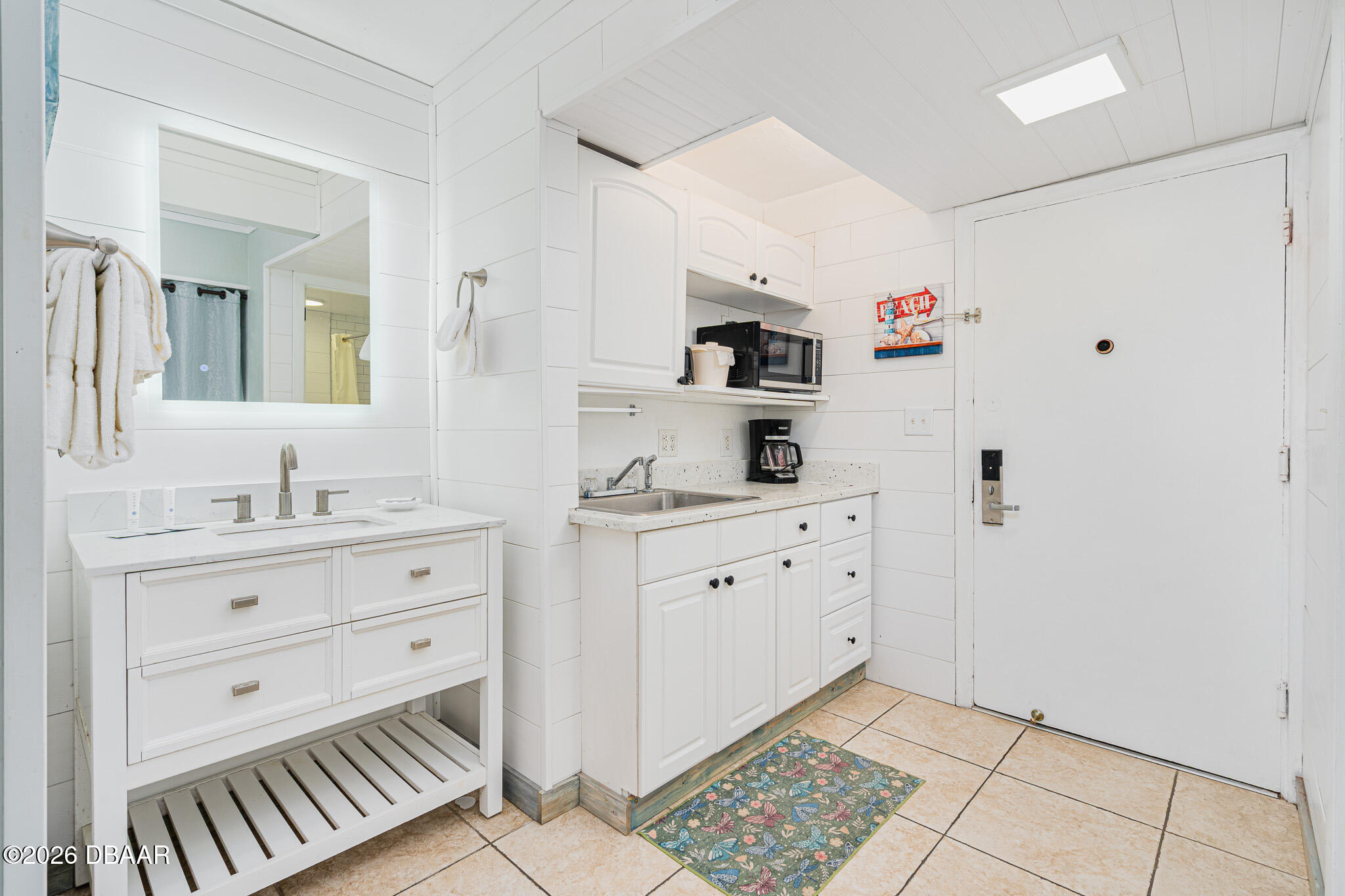 313 S Atlantic Avenue