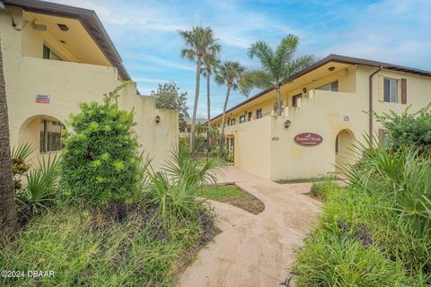 A home in Daytona Beach