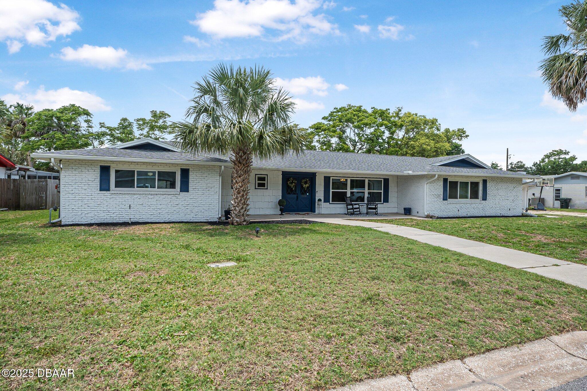 1420 Golfview Drive