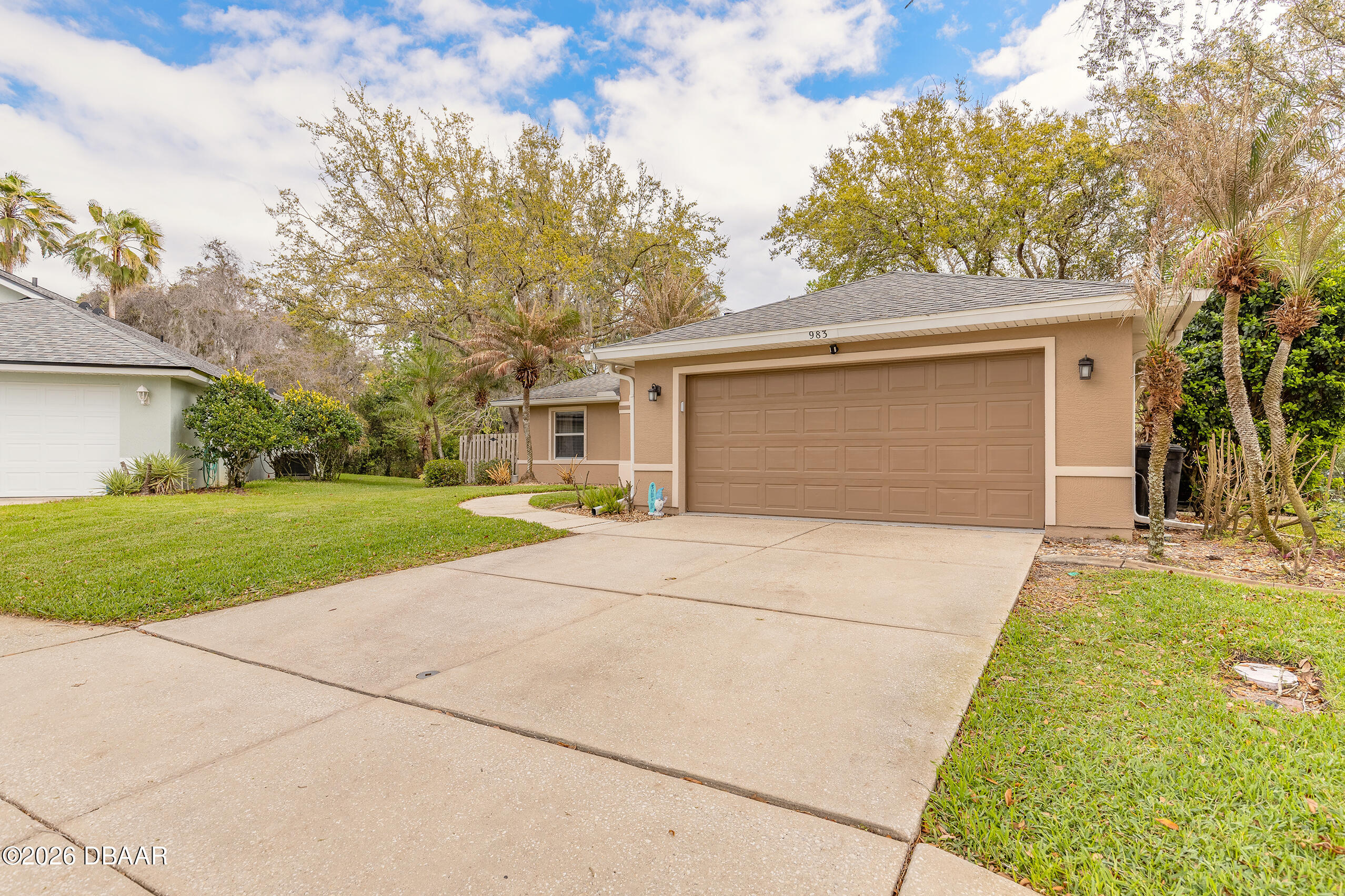 983 Countryside West Boulevard