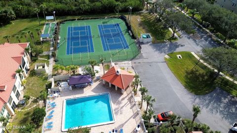 A home in New Smyrna Beach