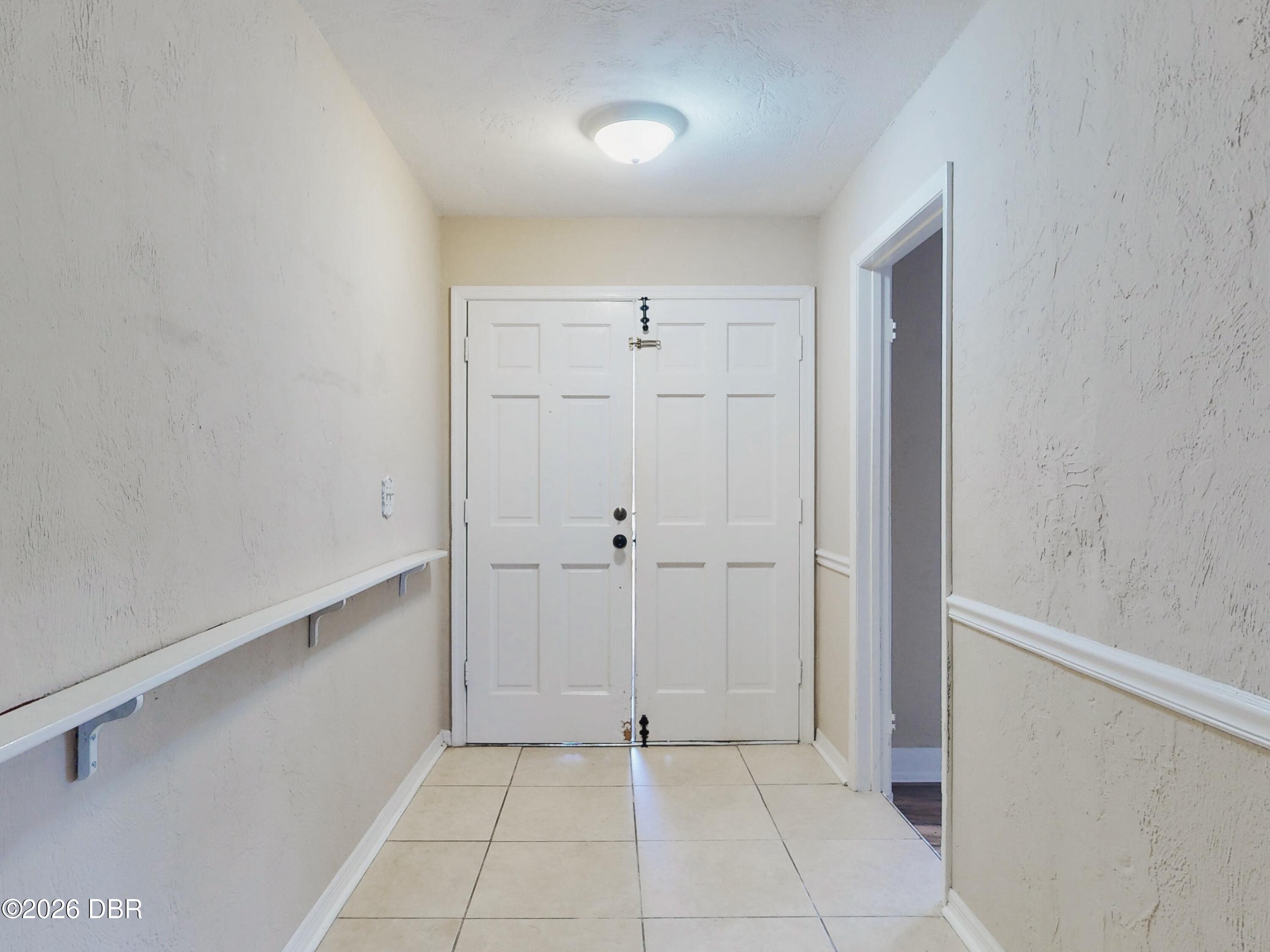 702 Ichabod Court