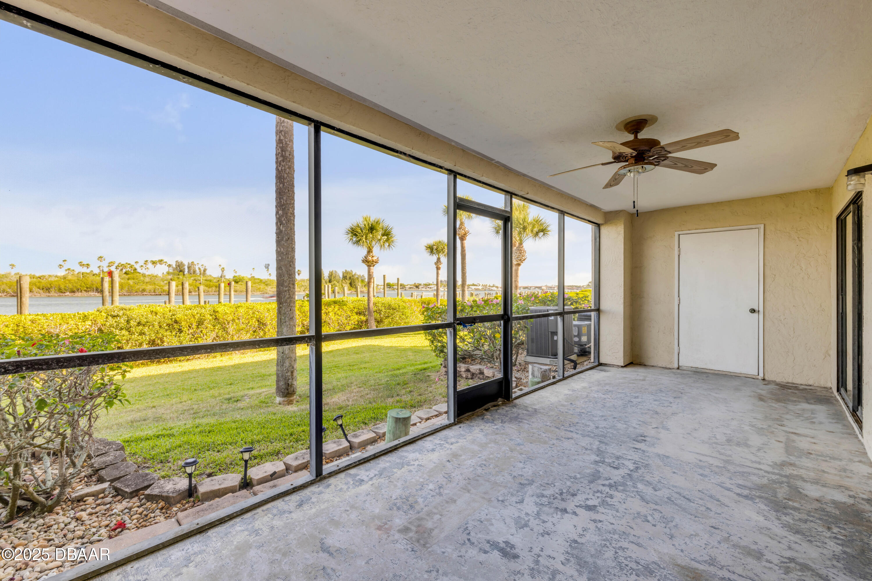 464 Bouchelle Drive 104