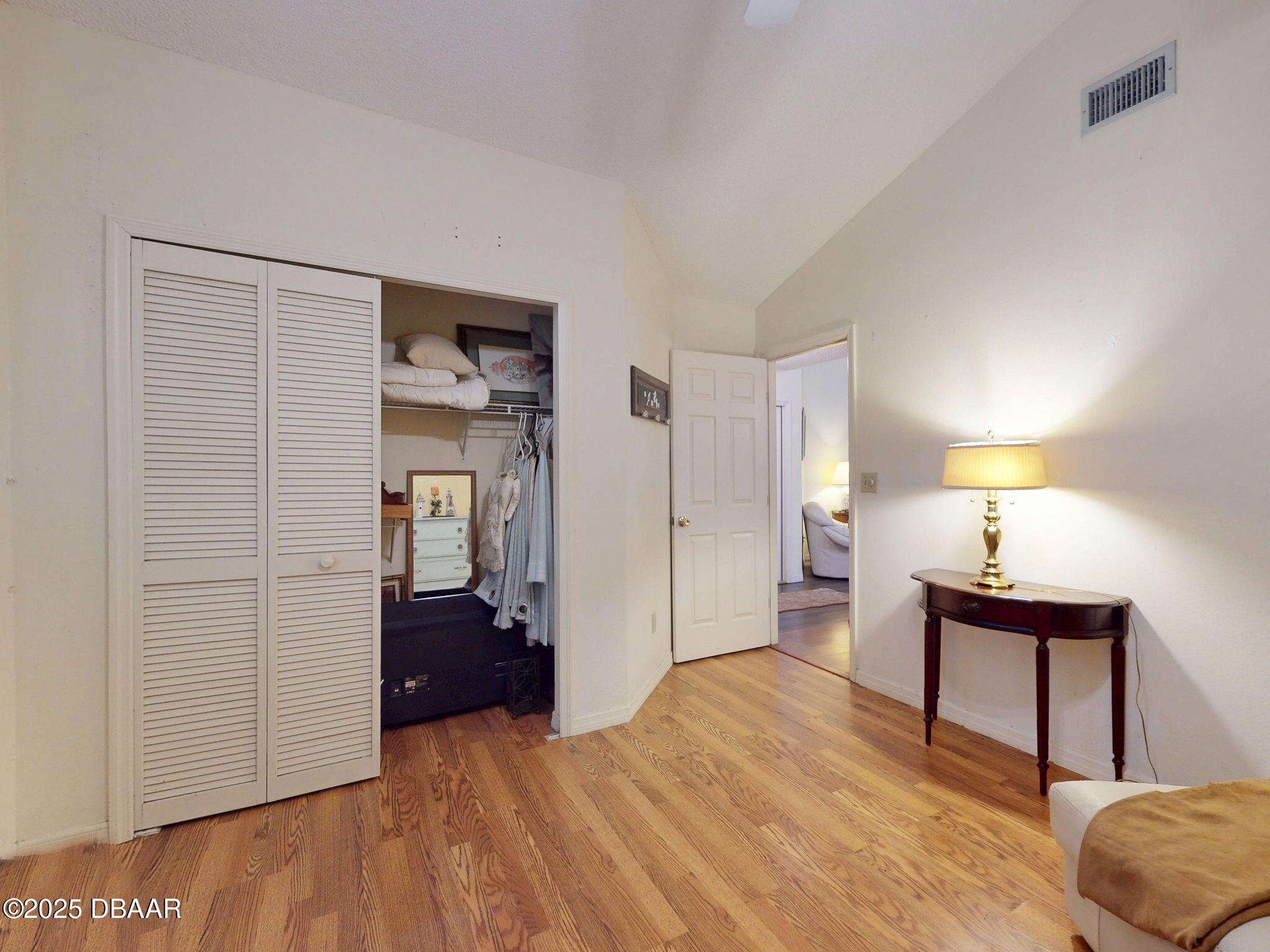 686 Middlebury Loop