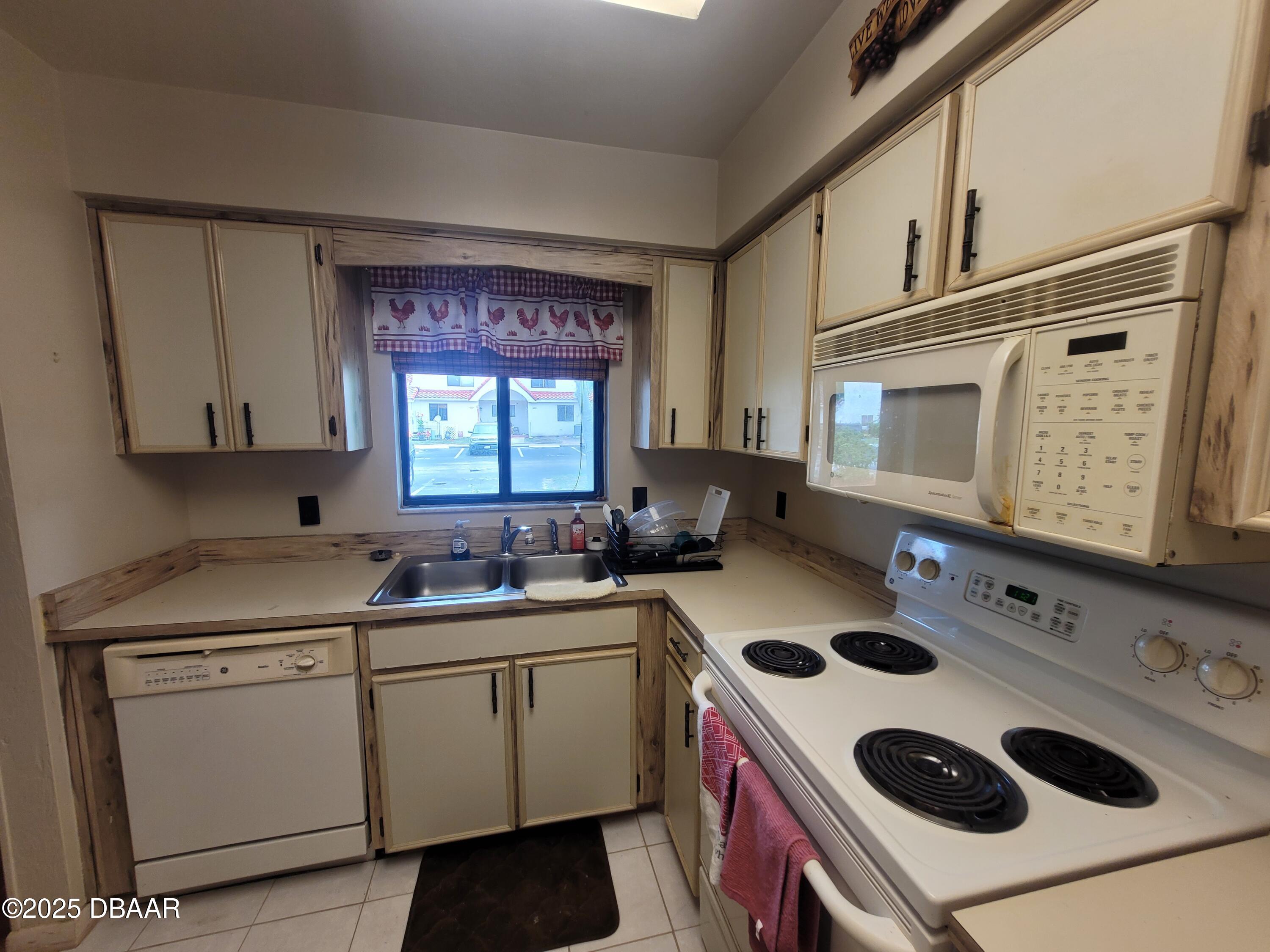 3557 Forest Branch Drive B