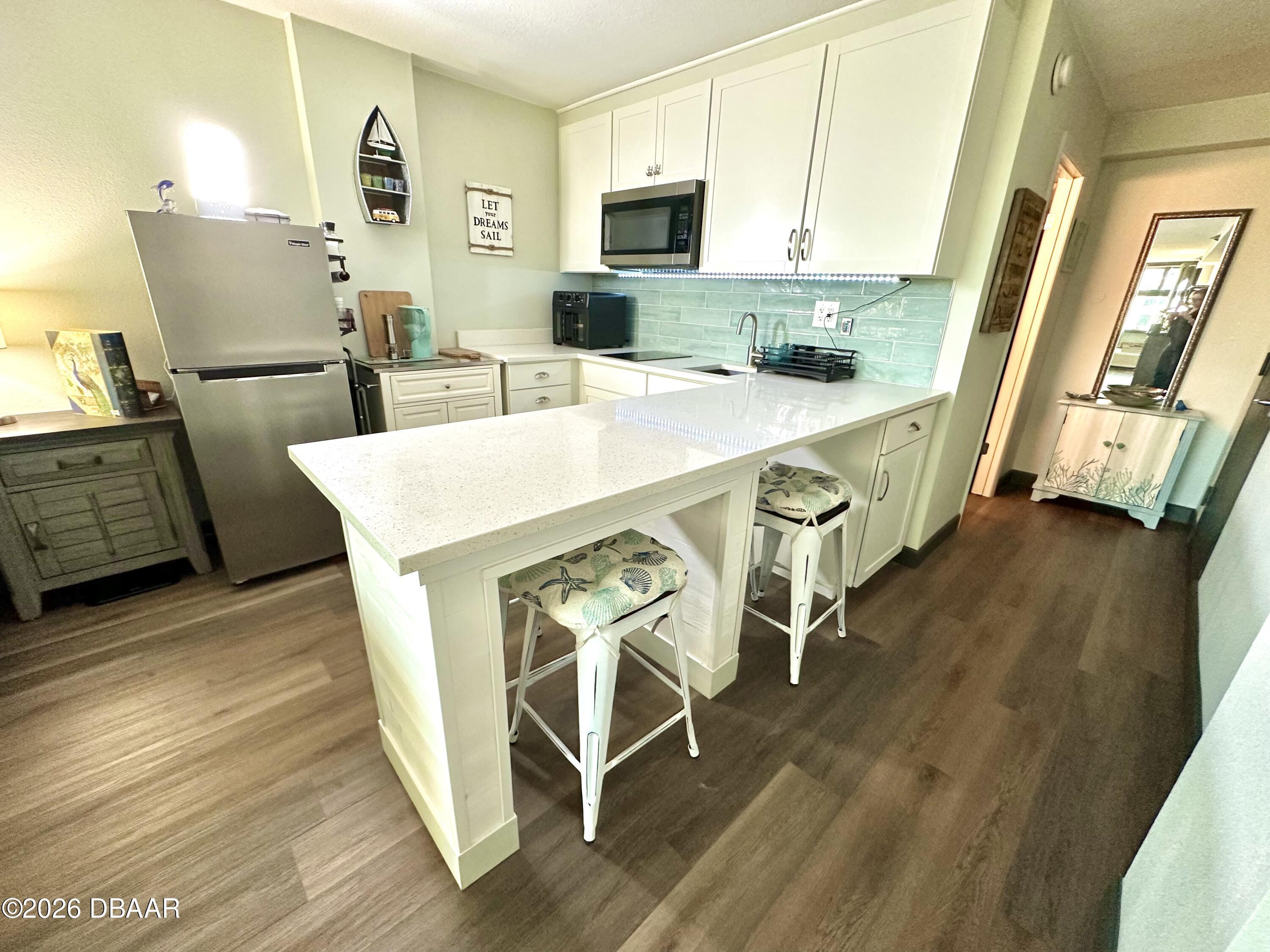 1909 S Atlantic Avenue