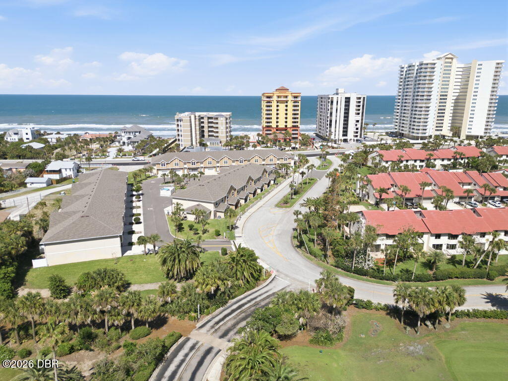 4 Oceans West Boulevard